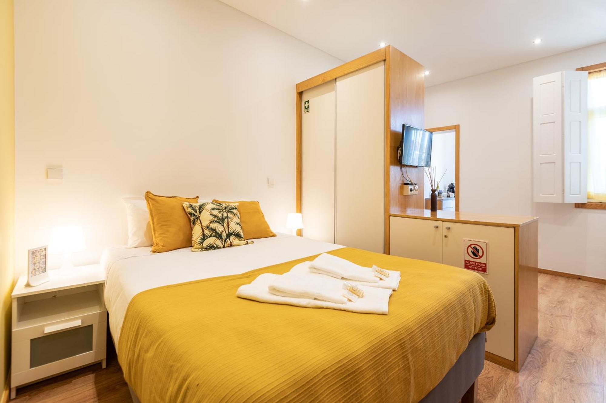 731 Costa Cabral Metro Residence Porto Cameră foto